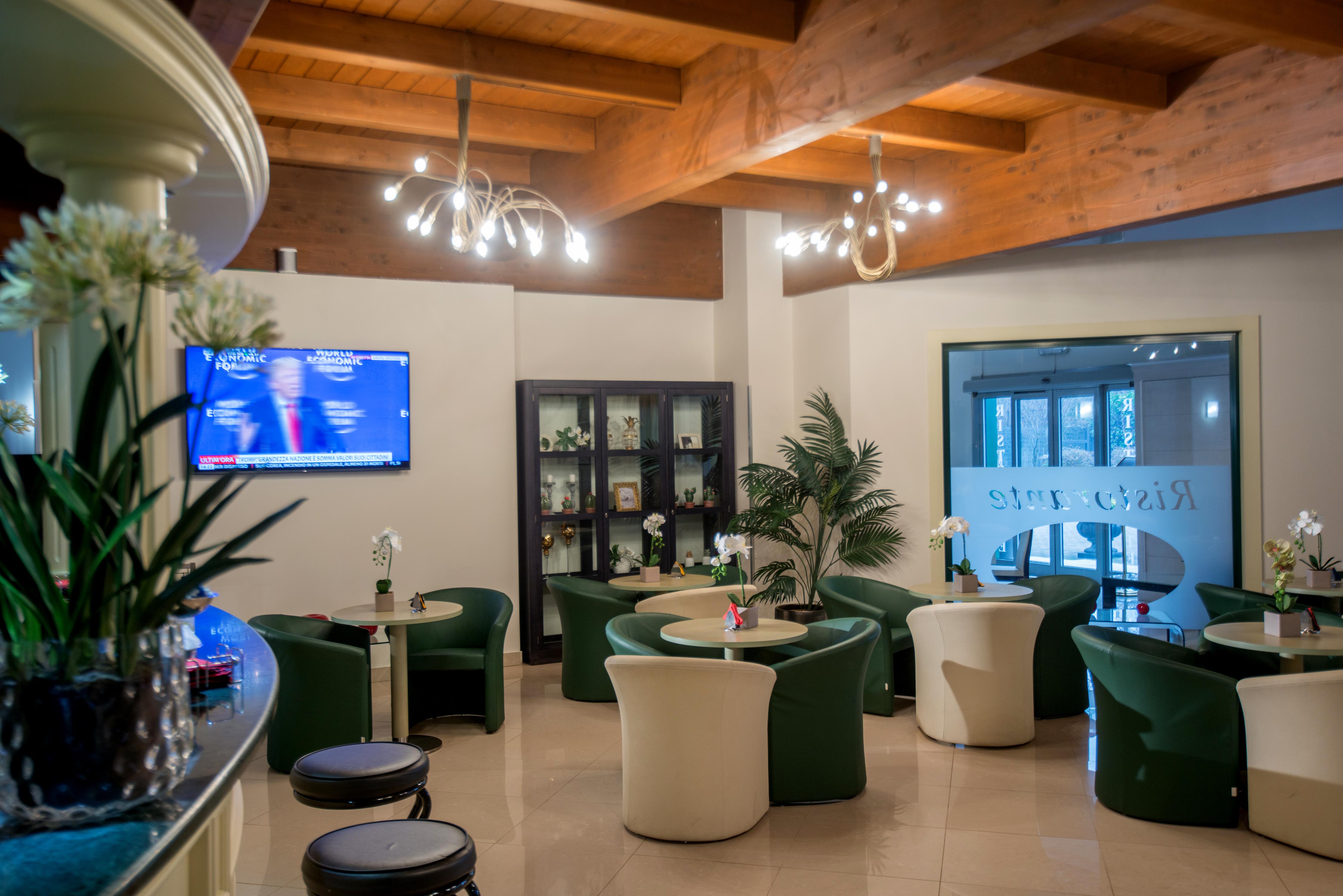 As Hotel Sempione Fiera San Vittore Olona Kültér fotó