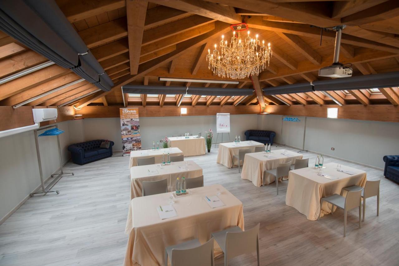 As Hotel Sempione Fiera San Vittore Olona Kültér fotó
